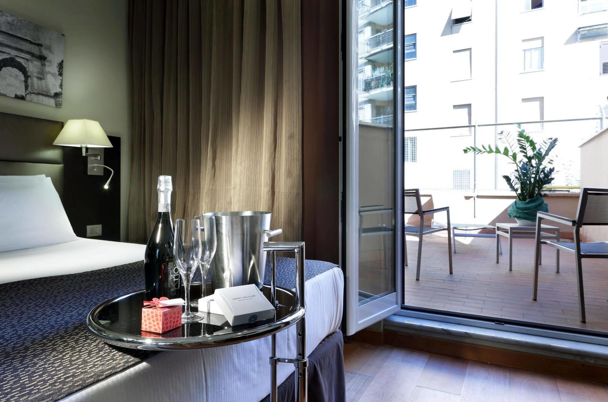 Hotel Eurostars Roma Aeterna Exterior foto